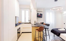 Luciano Luxury Apartment